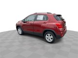 Certified 2022 Chevrolet Trax LT w/ LT Convenience Package image 6
