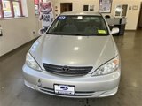 Used 2003 Toyota Camry LE image 2