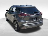 Used 2022 Nissan Kicks SV image 5