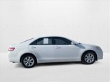Used 2011 Toyota Camry LE image 4