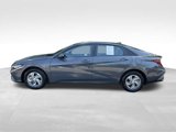 Certified 2024 Hyundai Elantra SE image 2