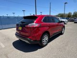 Used 2022 Ford Edge SEL w/ Convenience Package image 3