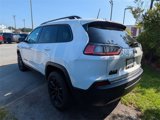 Used 2023 Jeep Cherokee Altitude Lux image 4