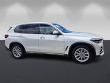 Certified 2022 BMW X5 sDrive40i w/ Premium Package image 2