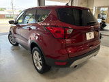 Used 2019 Ford Escape SE image 4