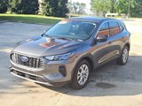 Used 2023 Ford Escape Active image 3