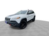 Used 2016 Jeep Cherokee Trailhawk image 4