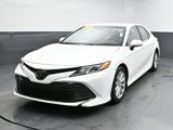 Used 2018 Toyota Camry LE image 4
