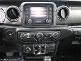 Used 2021 Jeep Gladiator Sport image 5