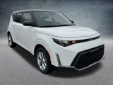 New 2025 Kia Soul S image 2