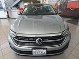Certified 2024 Volkswagen Jetta SE w/ Panoramic Sunroof Package image 4