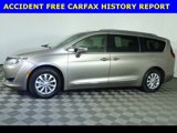 Used 2018 Chrysler Pacifica Touring-L Plus image 4