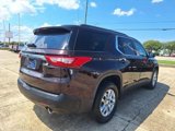 Used 2021 Chevrolet Traverse LT image 5