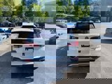 Used 2023 Volkswagen Taos SE w/ Panoramic Sunroof Package image 5