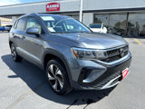 Used 2024 Volkswagen Taos SE image 2