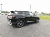 Used 2023 Kia Sportage EX image 3