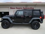 Used 2011 Jeep Wrangler Unlimited image 2
