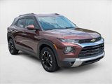 Used 2022 Chevrolet TrailBlazer LT image 3