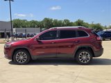 Used 2019 Jeep Cherokee Latitude Plus image 4