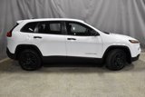 Used 2016 Jeep Cherokee Sport image 3
