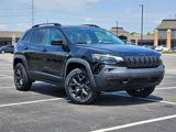 Used 2020 Jeep Cherokee Latitude image 2
