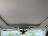 Used 2021 GMC Yukon Denali w/ Denali Premium Package image 3
