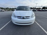 Used 2010 Toyota Sienna XLE Limited image 5
