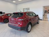 Used 2022 Nissan Rogue Sport SV image 4