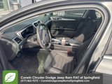 Used 2016 Ford Fusion SE image 2