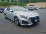 Used 2023 Nissan Altima 2.5 SV w/ SV Premium Package image 4