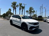 Used 2022 Volkswagen Tiguan SE R-Line image 2
