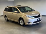 Used 2011 Toyota Sienna LE image 2