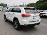 Used 2019 Jeep Grand Cherokee Limited w/ Luxury Group II image 2