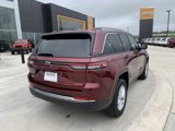 Used 2023 Jeep Grand Cherokee Laredo w/ Luxury Tech Group I image 5