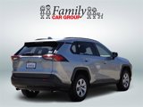 Used 2021 Toyota RAV4 LE image 4