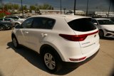 Used 2017 Kia Sportage LX image 3