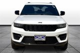 Used 2024 Jeep Grand Cherokee Altitude image 3