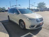 Used 2021 Chrysler Pacifica Limited w/ Premium & Safety Sphere Group image 3
