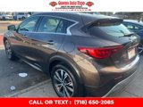 Used 2018 INFINITI QX30 Premium image 5