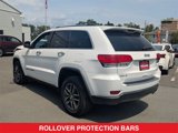 Used 2017 Jeep Grand Cherokee Limited image 6