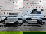 Used 2020 Hyundai Santa Fe SEL image 2