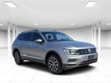Used 2020 Volkswagen Tiguan SE image 1
