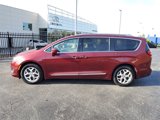Used 2020 Chrysler Pacifica Touring-L Plus w/ Tire & Wheel Group image 2