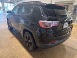 Used 2020 Jeep Compass Latitude image 3