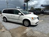 Used 2013 Chrysler Town & Country Touring image 5