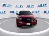 Certified 2022 Ford Explorer XLT w/ Equipment Group 202A image 3