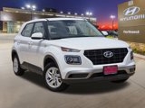 Certified 2024 Hyundai Venue SE image 3