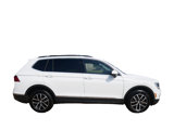 Used 2021 Volkswagen Tiguan SE image 2