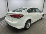 Used 2017 Kia Forte S image 5