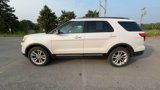Used 2018 Ford Explorer XLT w/ Equipment Group 202A image 6